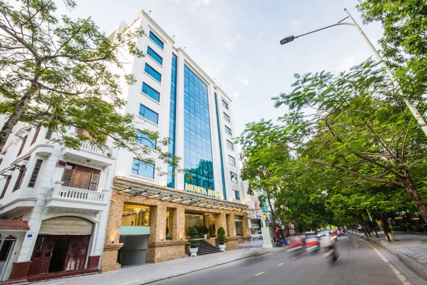 Menrva Hotel - Image 1