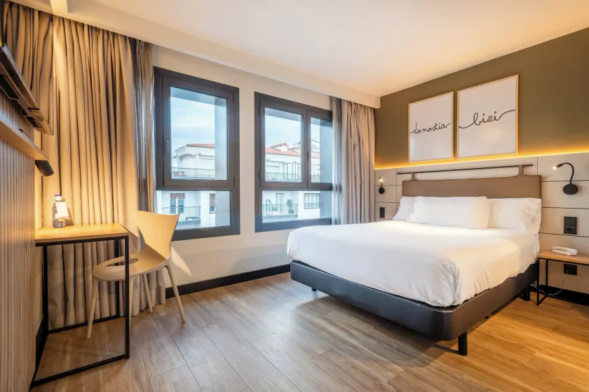 Leonardo Boutique Hotel San Sebastián - Image 1