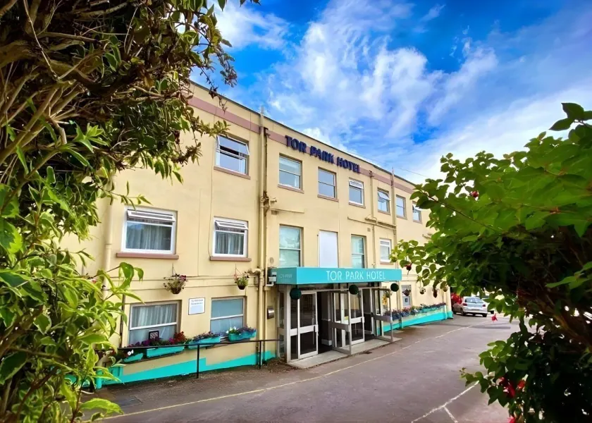 Torpark hotel - Image 1