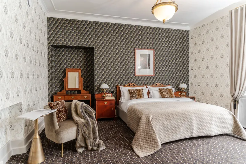 Hotel H15 Francuski Old Town - Destigo Hotels - Image 1