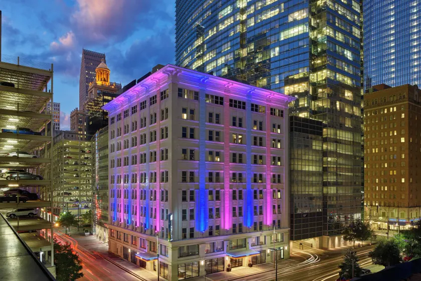 Aloft by Marriott Houston Downtown - Image 1