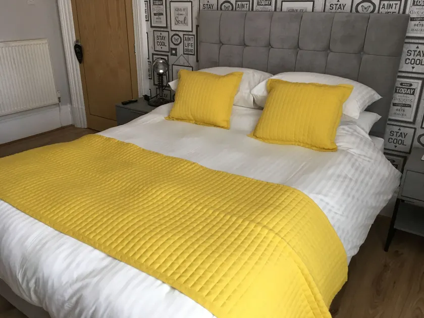 Cartref Guest House - Image 1