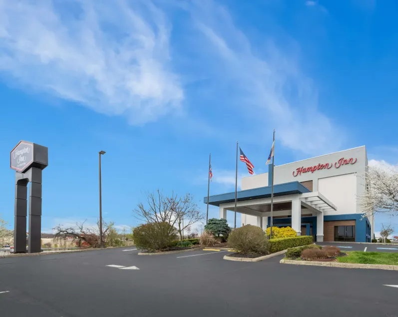Hampton Inn Lancaster - Image 1