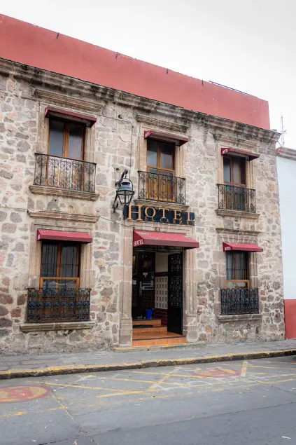 Hotel el Carmen, Morelia - Image 1