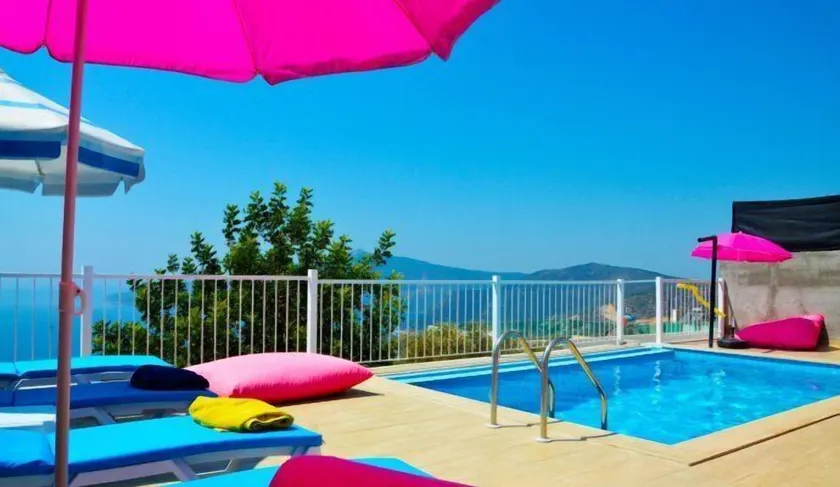 Kalkan 3 Bedroom Apartment with Private Pool - Image 1