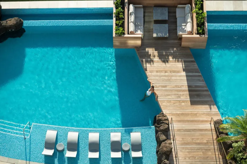 The Ritz-Carlton Residences, Waikiki Beach Hotel - Image 1