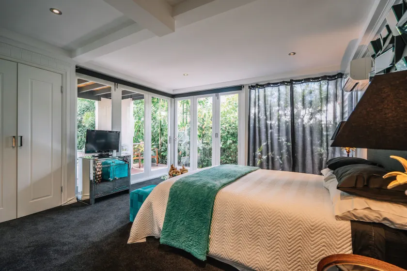 Balmoral Queenslander - Image 1