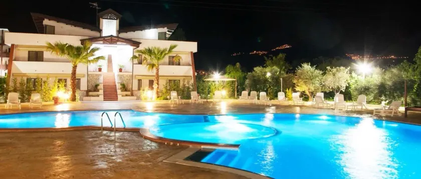 Suite Hotel Club Dominicus - Image 1