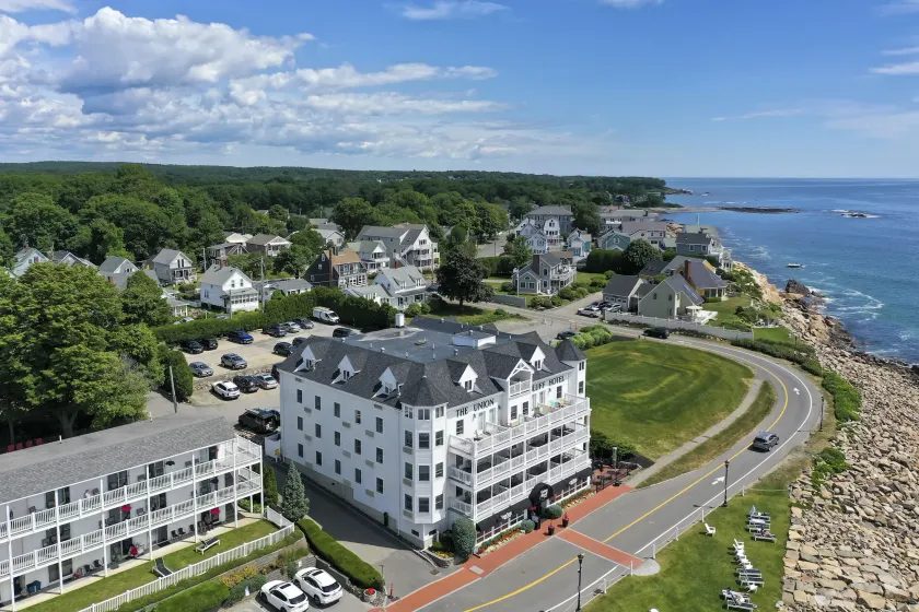 Union Bluff Hotel & Meeting House - Image 1