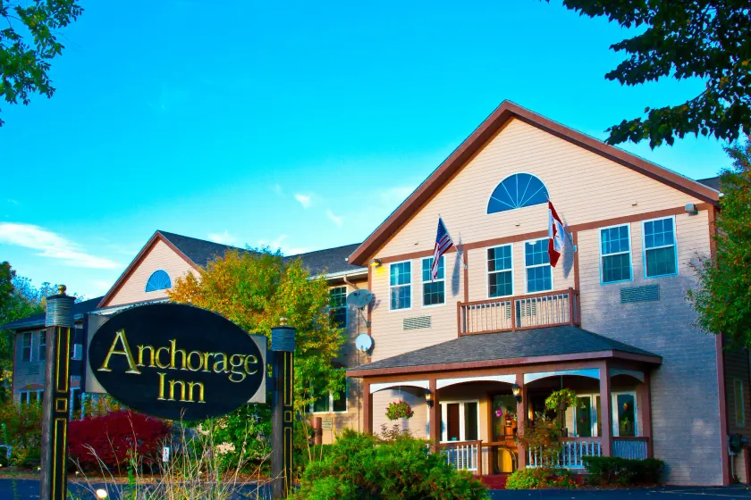 Anchorage Inn Burlington - Image 1