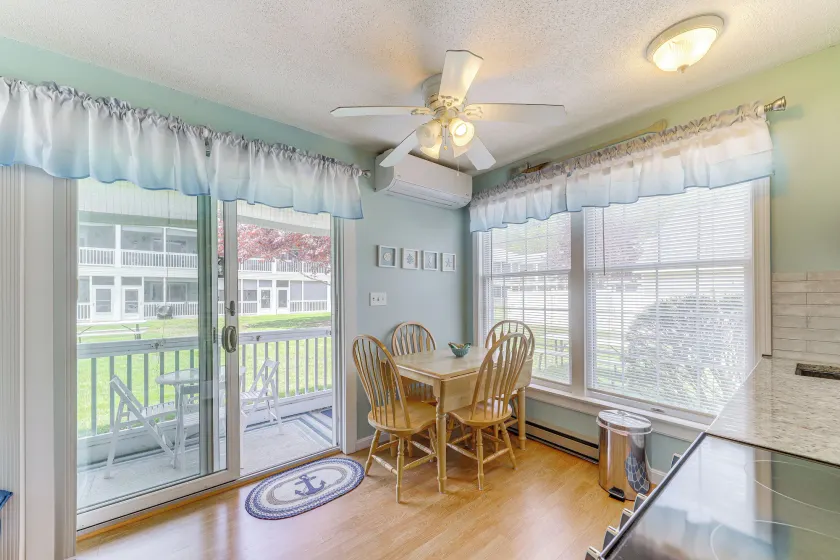2 Mi to Drakes Island Beach: Condo w/ Indoor Pool! - Image 1