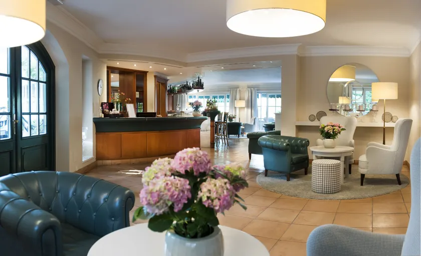 Hotel Pienzenau am Schlosspark - Hall