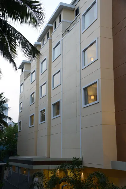 Blu Iris - Image 1