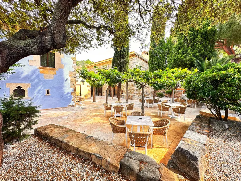 Boutique Hotel Comtal Empuries - Image 1
