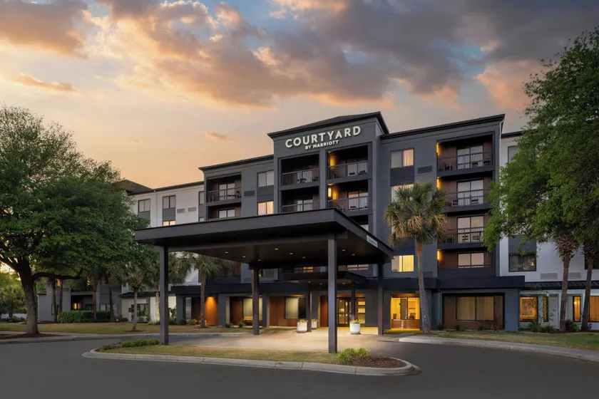 Courtyard by Marriott Myrtle Beach Barefoot Landing - Image 1