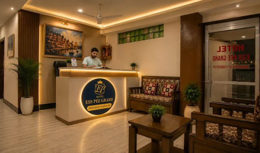 Hotel SP Grand Sector 55 By OTABoostup - Lobby