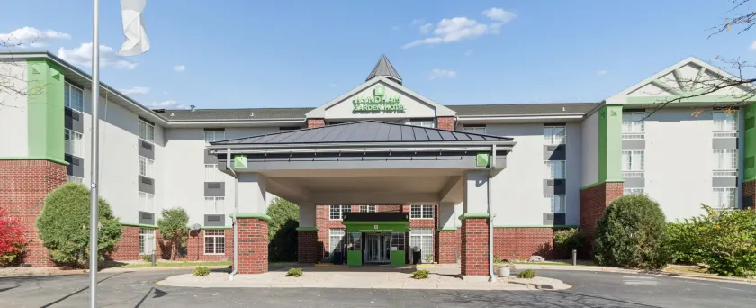 Wyndham Garden Madison Fitchburg - Image 1