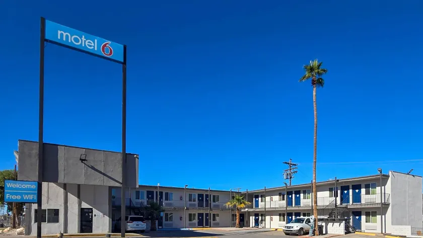 Motel 6-Blythe, CA - South - Image 1