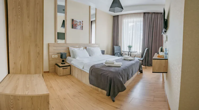 City Heart Hotel - Image 1