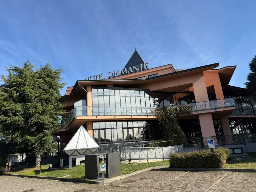 Hotel Diamante - Image 1