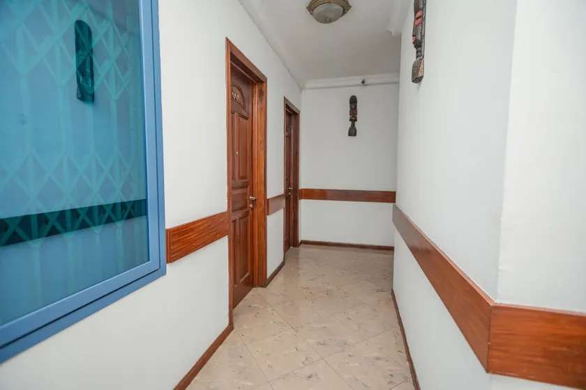 Beauty Hotel - Image 1