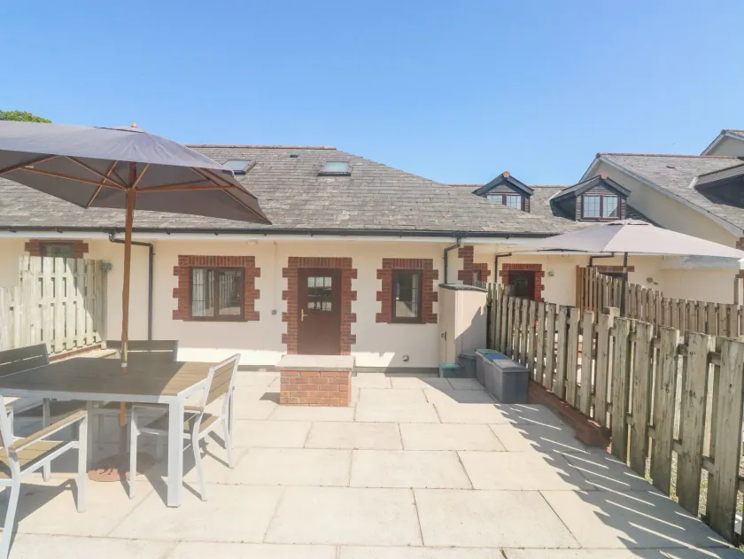 Stags Cottage - Image 1