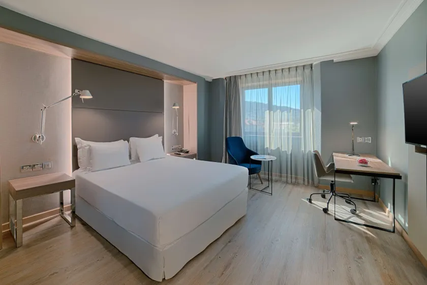 Hôtel Nh Nice - Image 1