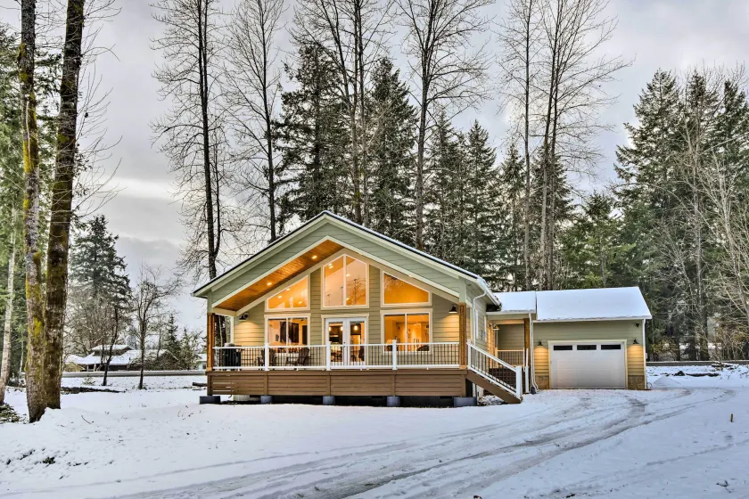 Family-Friendly Packwood Retreat w/ Deck! - Interiör