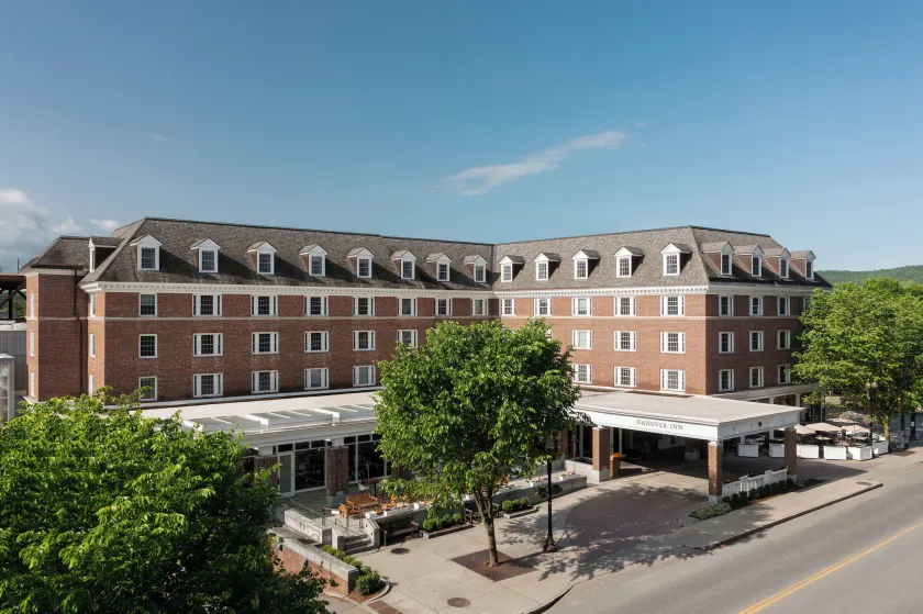 Hanover Inn Dartmouth - Image 1