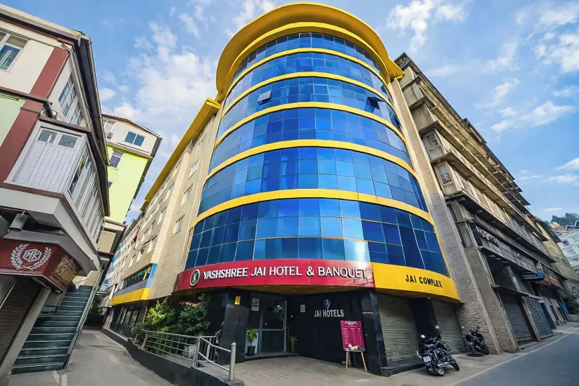Yashshree Jai Hotel & Banquet - Image 1