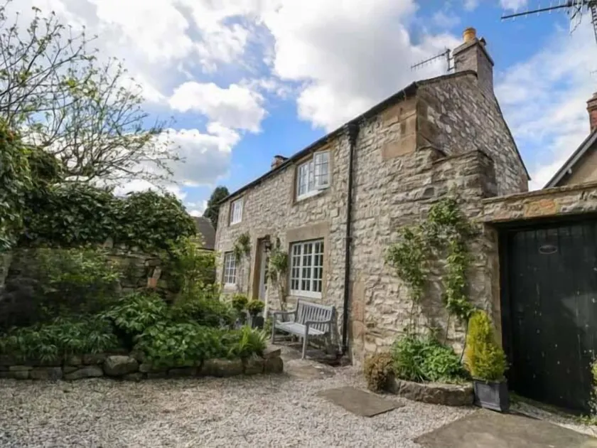 Rose Cottage - Image 1
