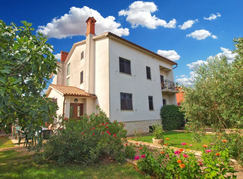 Apartments Nera - Image 1