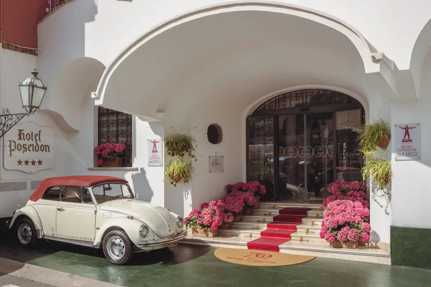 Hotel Poseidon - Image 1