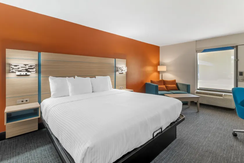 Best Western University Inn - Image 1