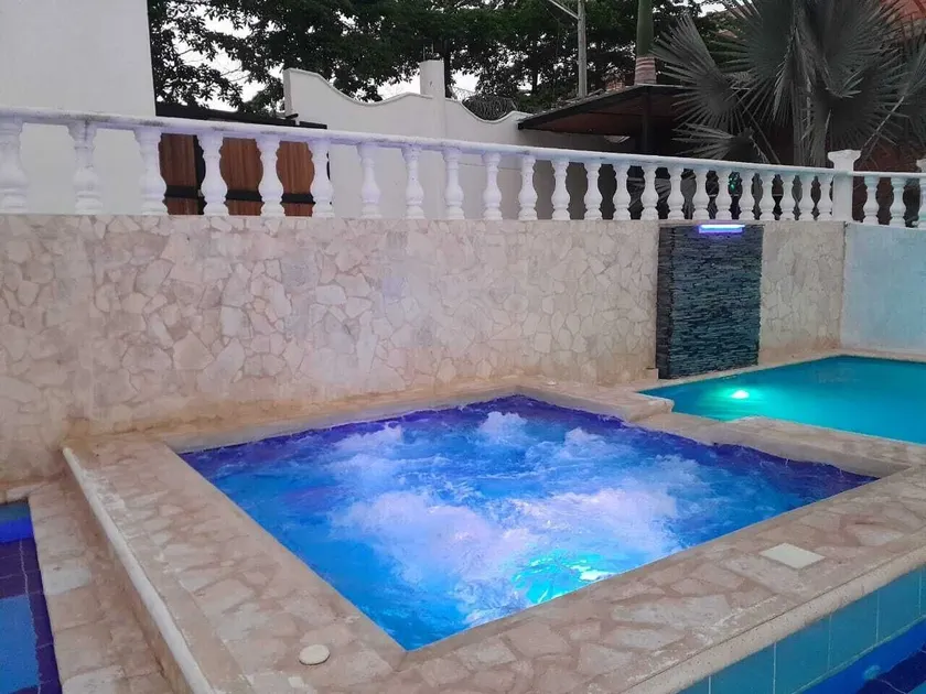 Hotel Santa Fe del Parque - Image 1