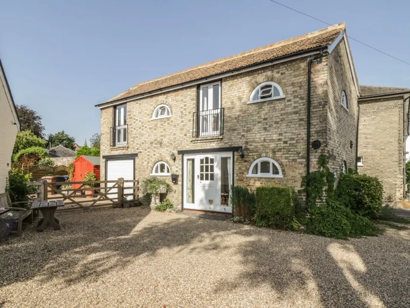 Stable Cottage - Image 1