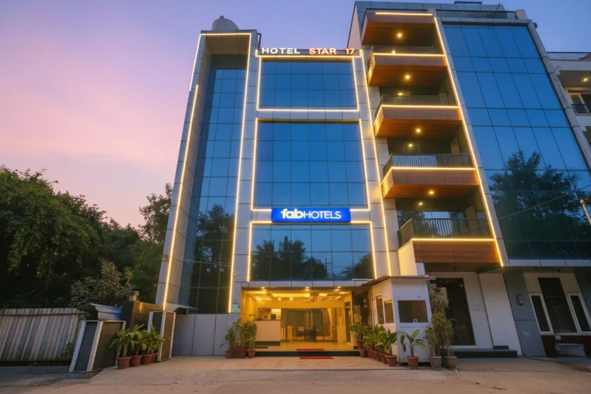 Fabhotel Prime Star 17 - Image 1