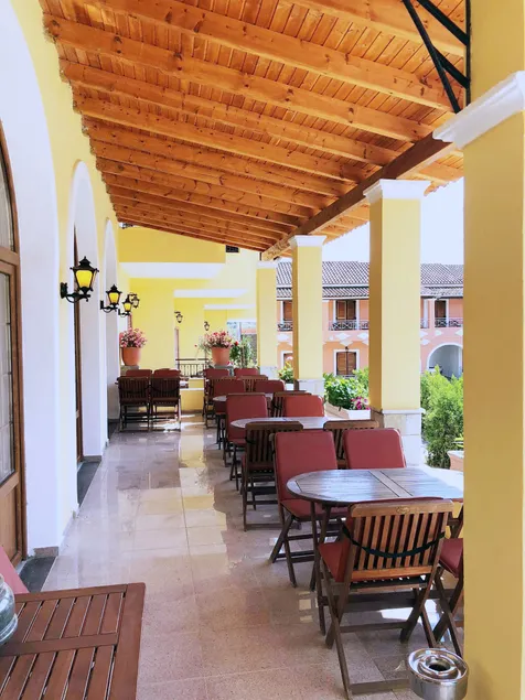 Hotel Regina Corfu - Image 1