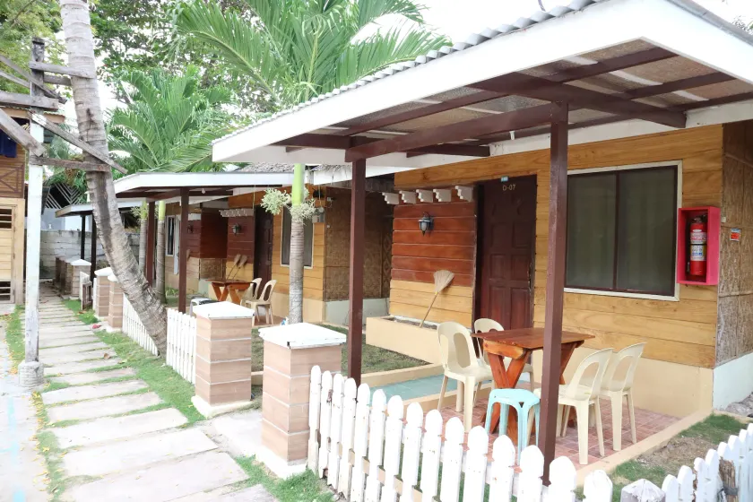 Dubay Panglao Beachfront Resort - Image 1
