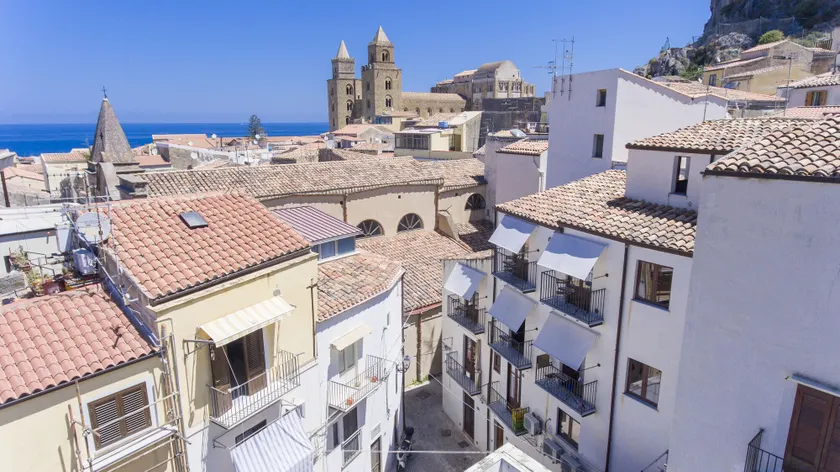 Cefalu in Blu - Image 1