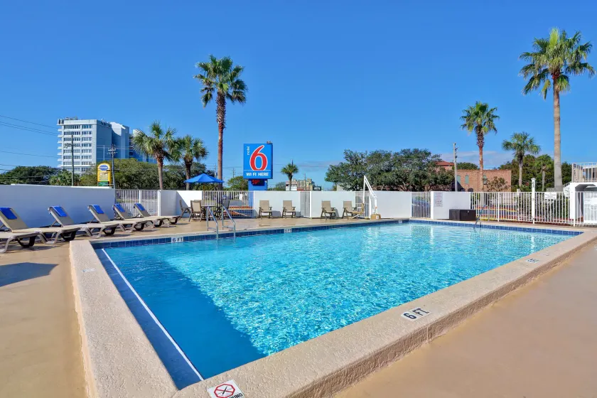 Motel 6-Destin, FL - Image 1