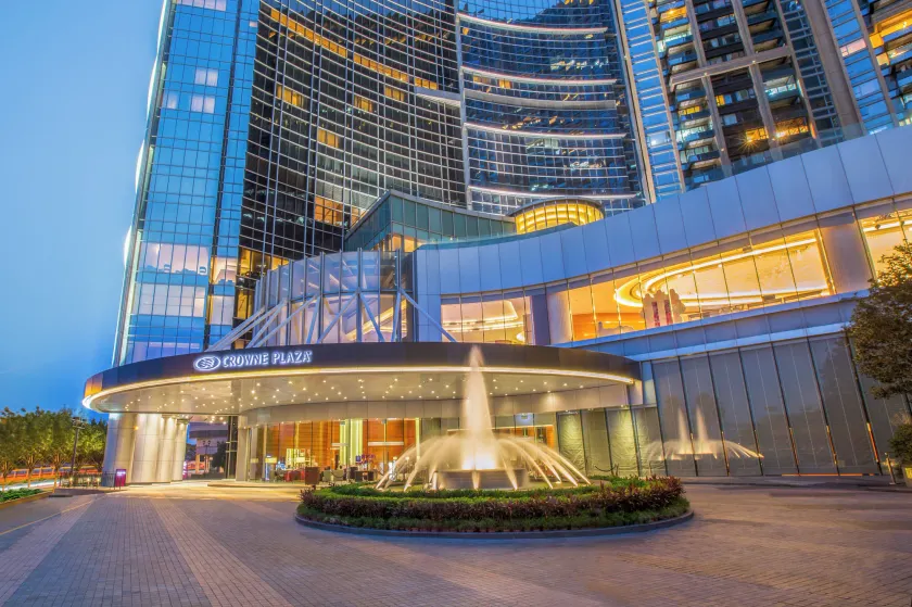 Crowne Plaza Macau by IHG - Image 1