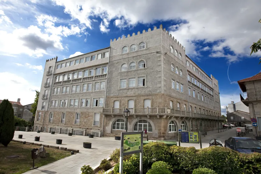 Termas de Cuntis Hotel La Virgen - Image 1