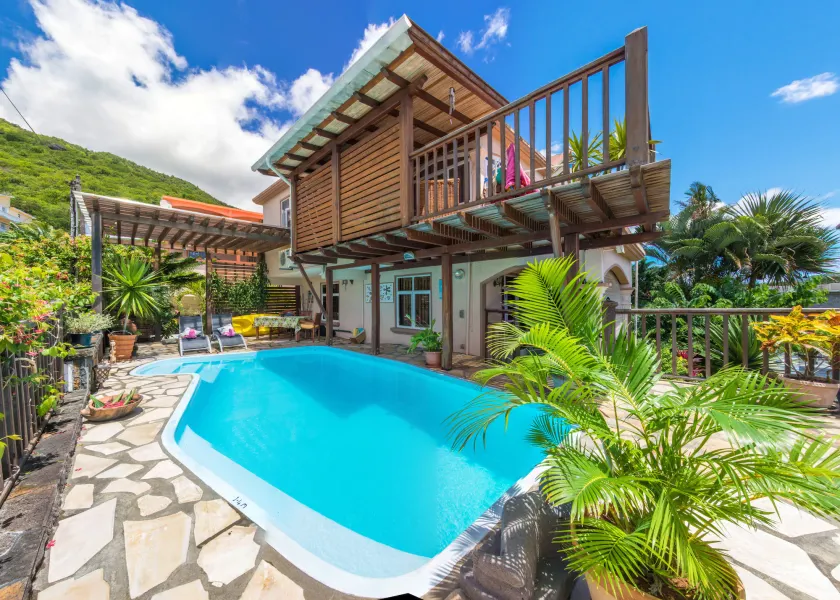 Blue Lagoon Villa - Image 1