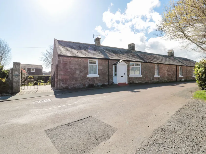 Lyndhurst Cottage - Image 1
