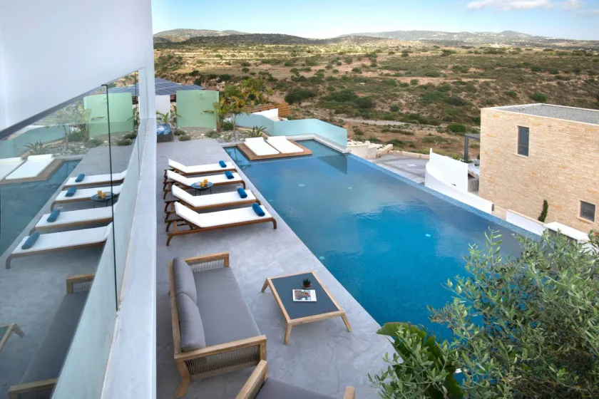 Elea Silver Villa - Image 1
