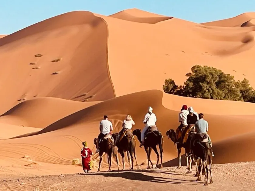 Les Pyramides Luxury desert Camp - Image 1