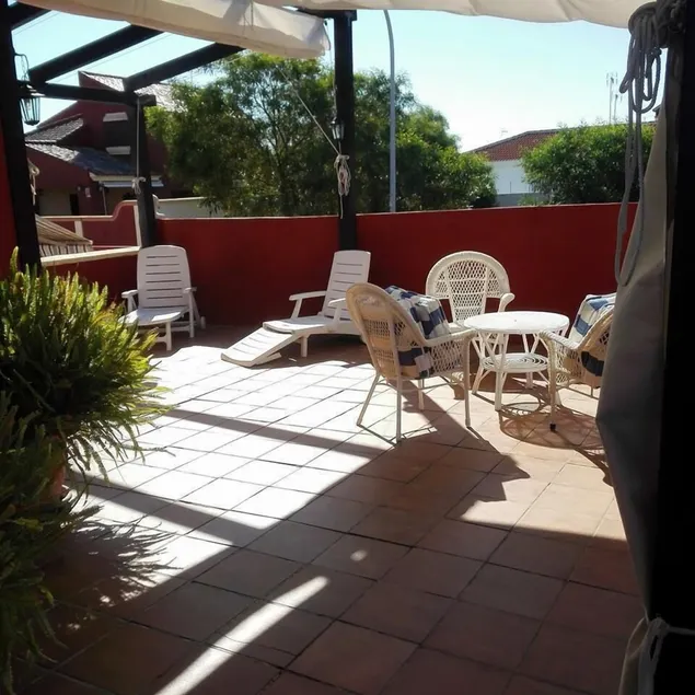 Hostal Manolo Matalascañas - Image 1