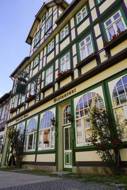 Hotel & Restaurant zur Post - Image 1