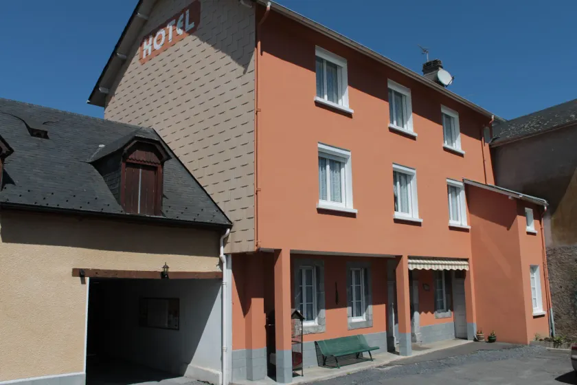 Hôtel Ladagnous - Image 1